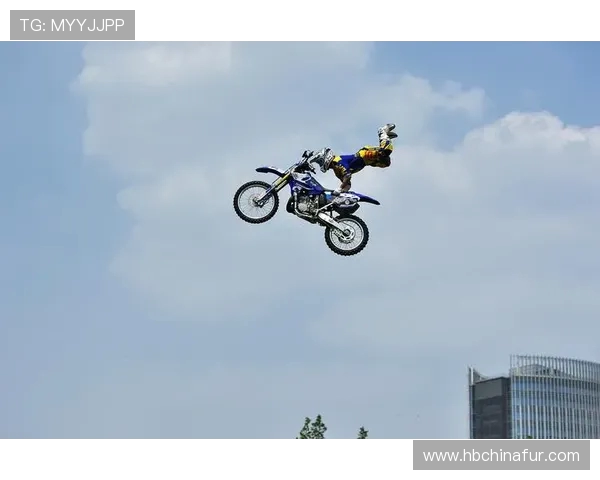 极限运动战术解析上海极限运动队的防守与反击体系探讨