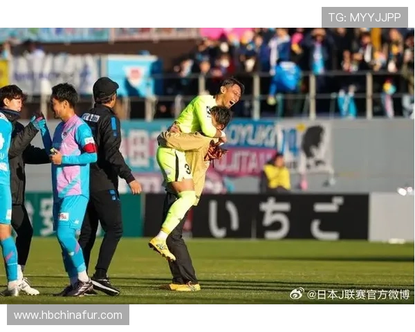 神户胜利船迎战湘南海洋全力争胜展现球队实力与斗志